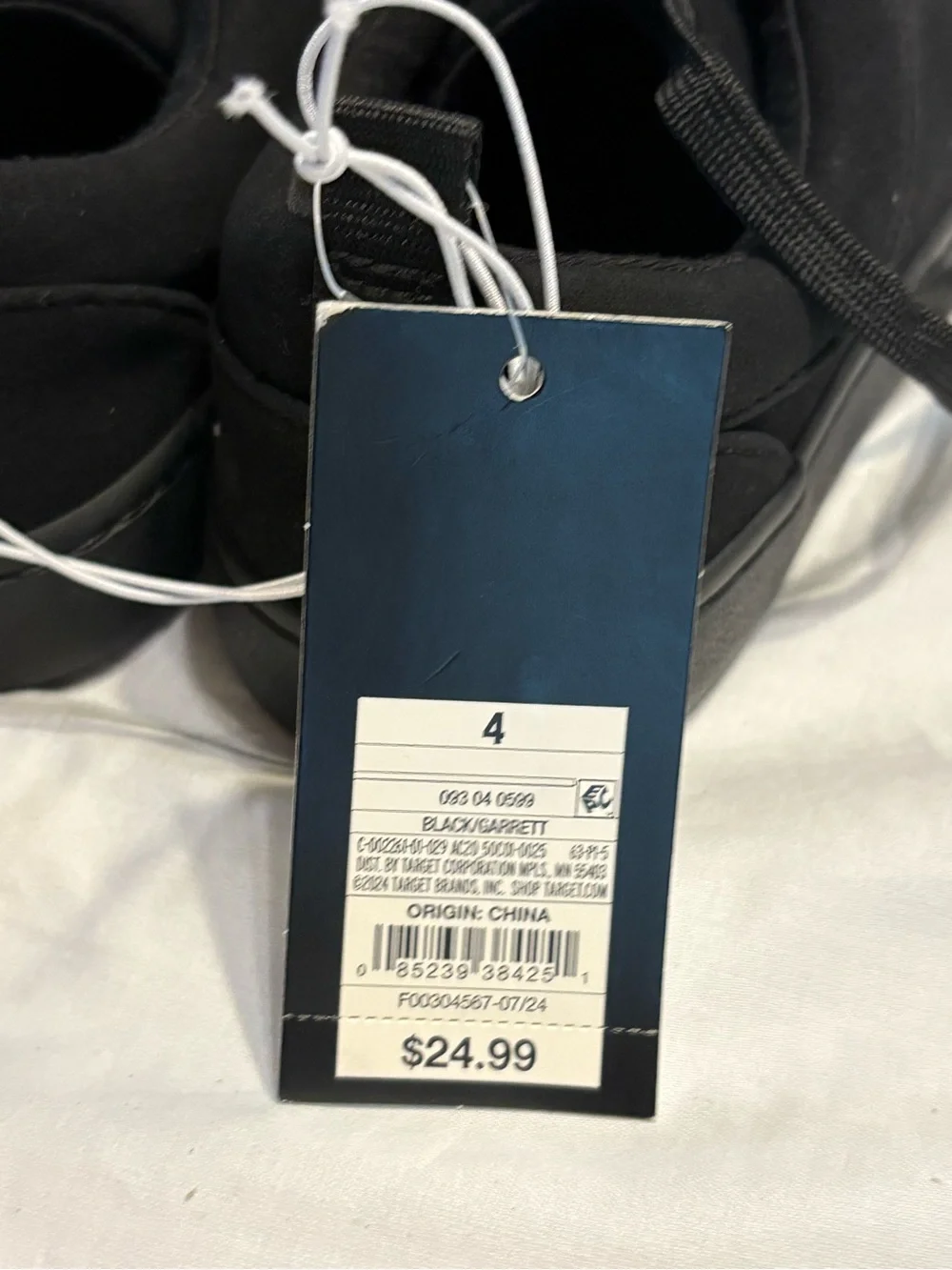Men's Black Low-Top Canvas Sneakers